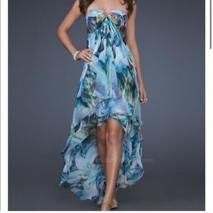 🛍️La Femme Multi Color High Low Chiffon Dress. Size 2. NWT